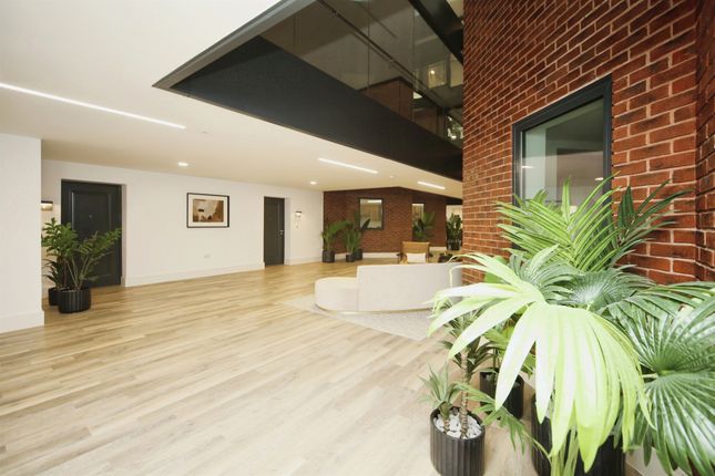 Thumbnail Flat for sale in Alfred Place, Blossomfield Road, Solihull