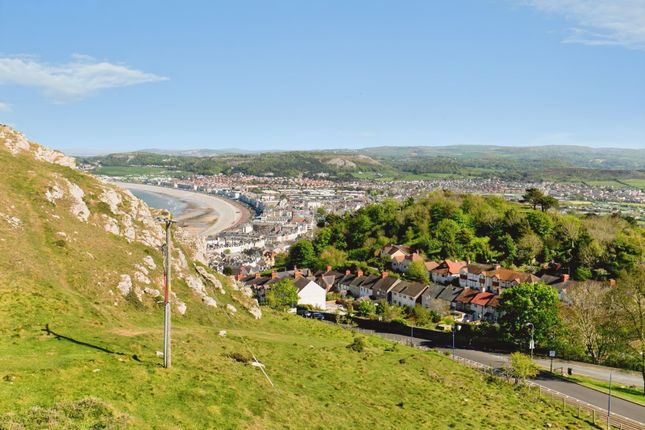1, Belle Vue Terrace, Conwy photo 2