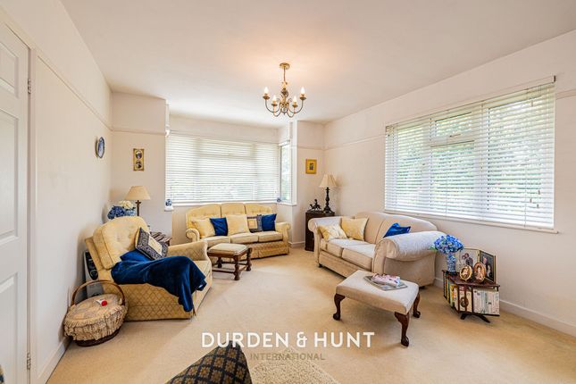Yeomans Chelmsford Road, Ongar photo 3