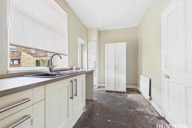 21, Windsor Gardens, Consett photo 5