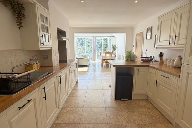 73, Hillview Lane, Twyning, Tewkesbury photo 4