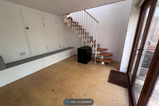 Bluebell Road, Southampton photo 5