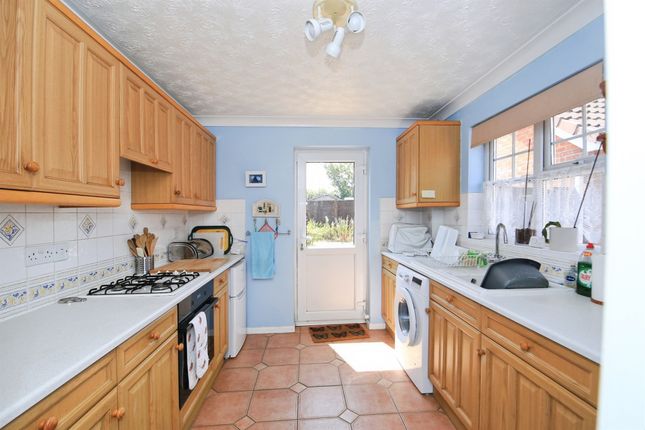 58, Cawood Close, March photo 2