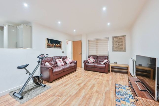 Maisonette for sale in Ruby Mews, Wood Green, London