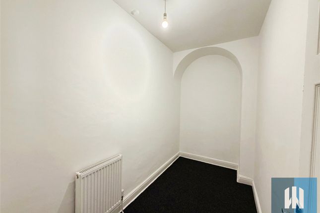 5, South Street, Brighouse photo 5