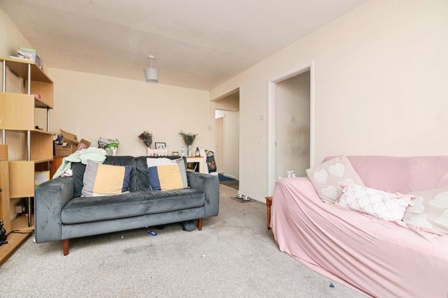 39, Hickory Drive, Birmingham photo 4