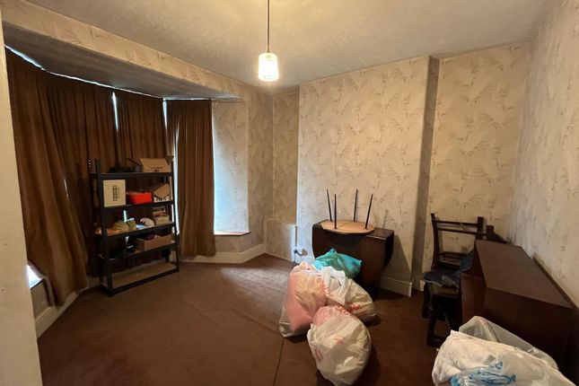 71, Park Place, Bargoed photo 4