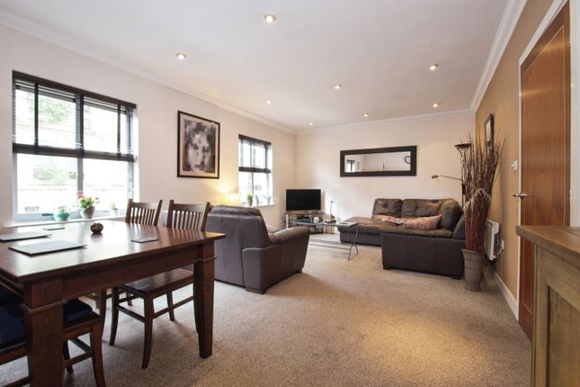 2-bed flat on 21, St James Mansions, Mount Stuart Square, £180,000