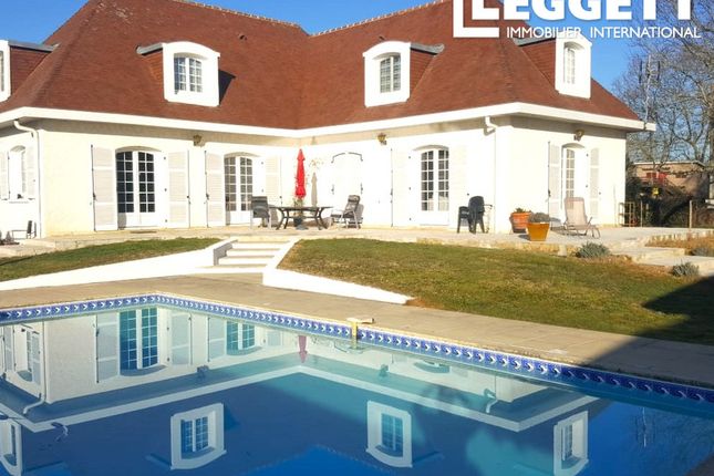 Thumbnail Villa for sale in Aire-Sur-L'adour, Landes, Nouvelle-Aquitaine