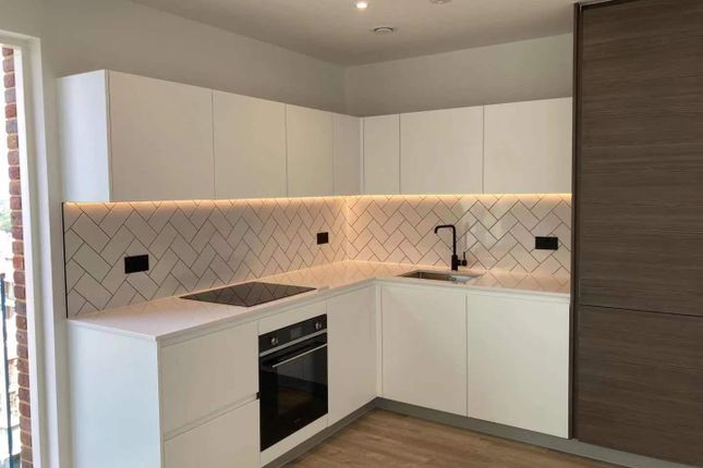 1-bed flat on 1601 Quill House, Plowden Road London, London, £485,000