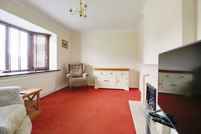 14 Hayfield Close, Doncaster photo 4