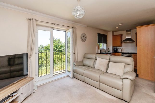 12, Hobby Way, Cannock photo 3