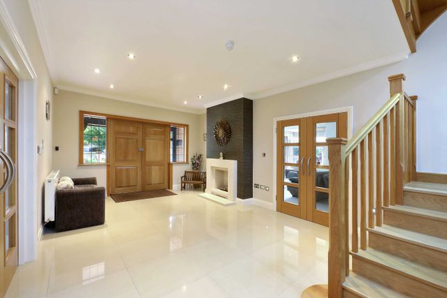 Wychwood, 15 Vicarage Way, Gerrards Cross photo 4
