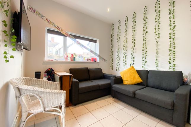 12, Brithdir Street, Cardiff photo 4