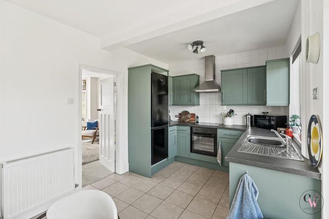 28, Green Avenue, Northwich photo 3