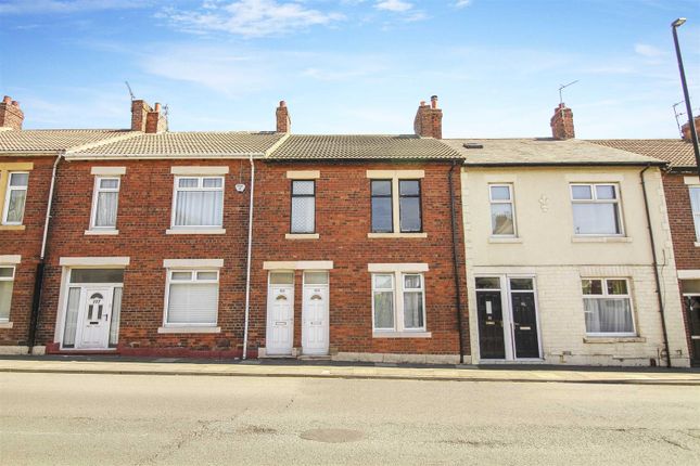 Flat for sale in Norham Road, North Shields