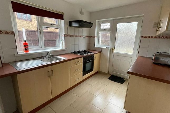Shared accommodation to rent in Beman Close, Leicester
