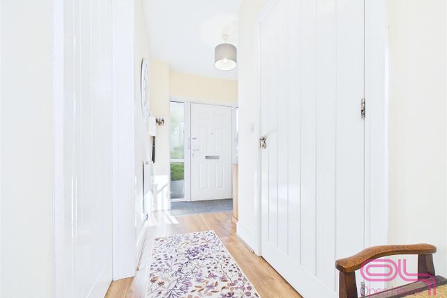 24, Drift Road, Castle Gresley photo 4