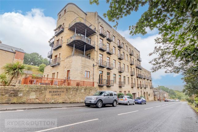 Flat for sale in Stainland Road, Holywell Green, Halifax, West Yorkshire