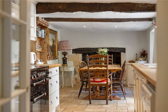 Providence Cottage, 26, Lower High Street, Oxfordshire photo 4