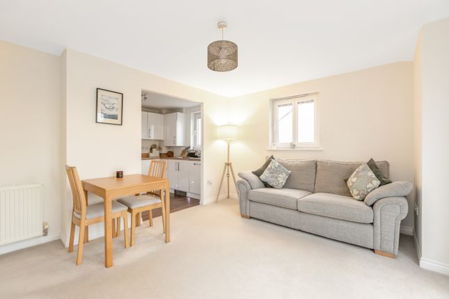 Saw Mill Court, Bonnyrigg photo 4