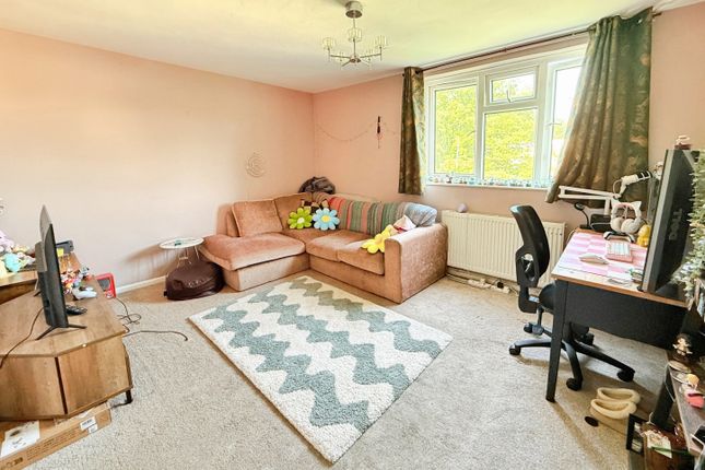 Flat 12, Brunel House, Bath, BANES photo 3