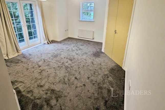 Magnus Court, Derbyshire photo 2