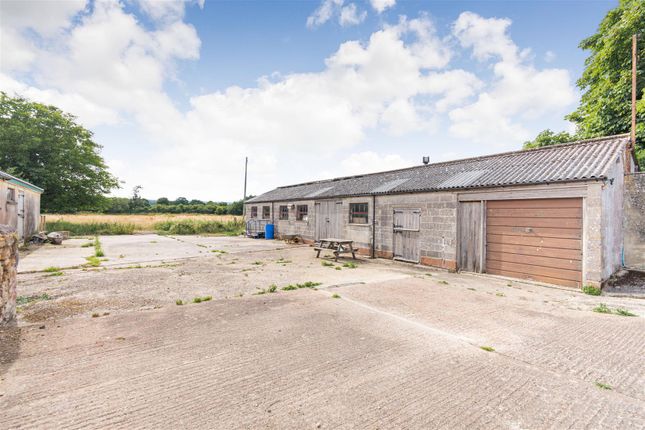 Former Milking Parlour / Stores