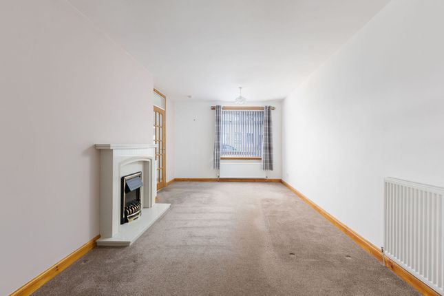 22 Hillview Place, Cowdenbeath photo 4