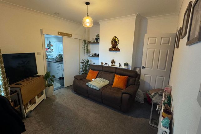 1, Melbourne Road, Lowestoft photo 2
