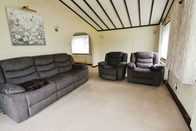 22, Acacia Avenue, the Elms, Lincoln photo 3