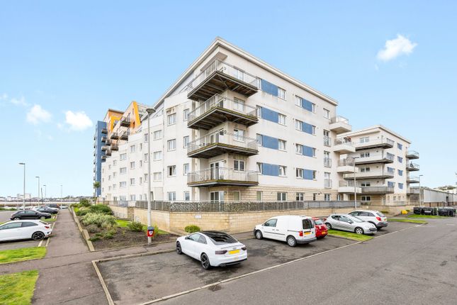 Penthouse for sale in 5/19, Heron Place, The Shore, Edinburgh