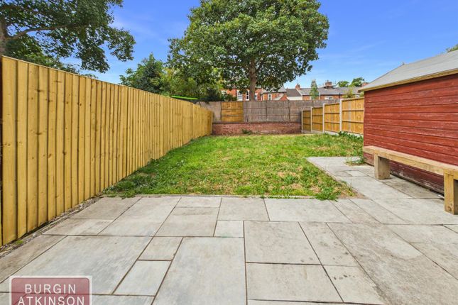 21, Elizabethan Gardens, Retford photo 4