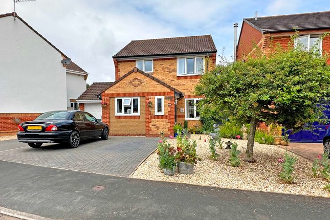 Thumbnail Detached house for sale in Jupes Close, Exminster, Exeter