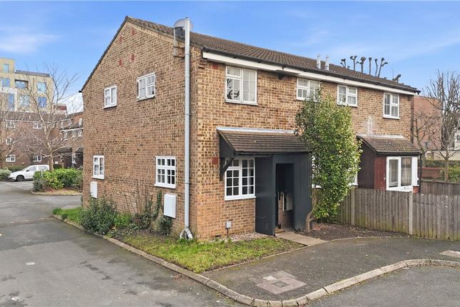 8, Ashdown Way, London photo 4