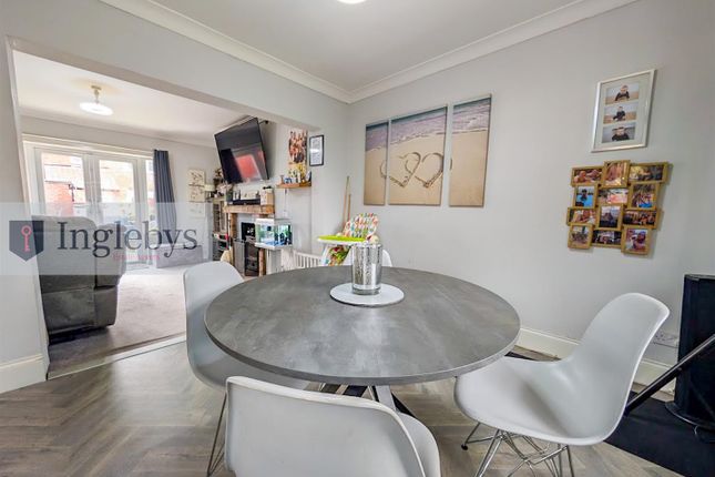 36, Willow Drive, Brotton photo 4