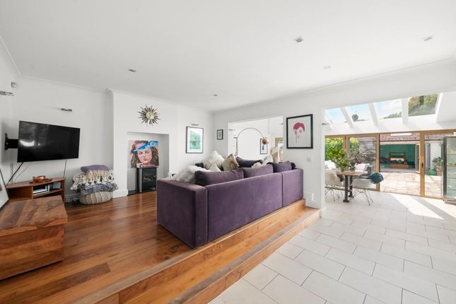 5-bed house on 26, Boston Gardens, London, £1,325,000