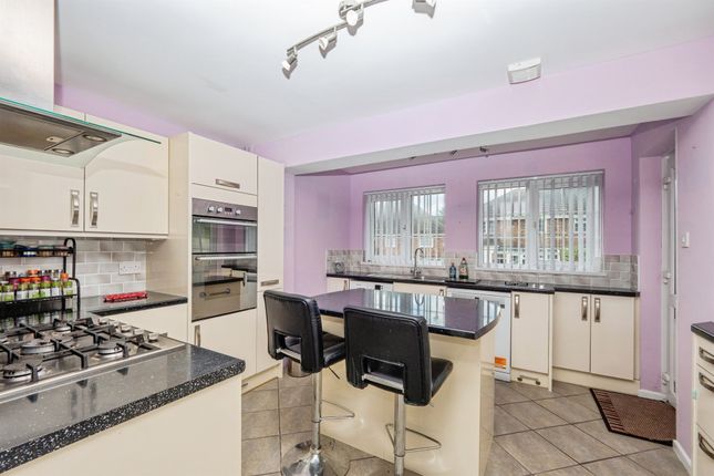 3, Windsor Road, Weymouth photo 2