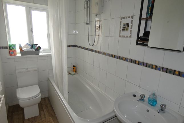 44, Mackworth Drive, Cimla photo 5