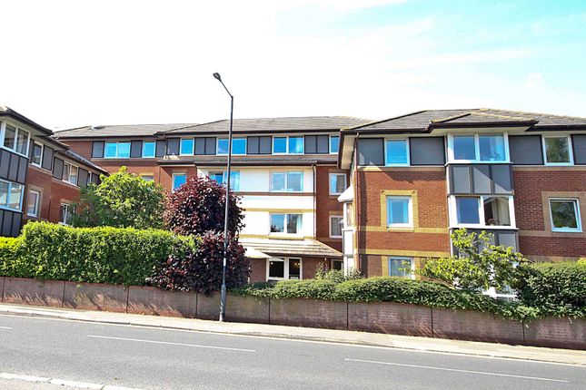 Thumbnail Flat to rent in Bridge Avenue, Maidenhead