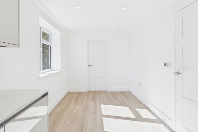 5, Lady Hatton Place, Buckinghamshire photo 3