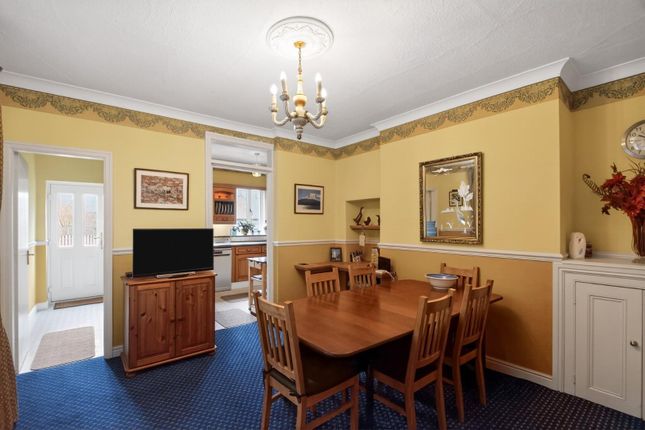 4, Grove Road, Harrogate photo 3