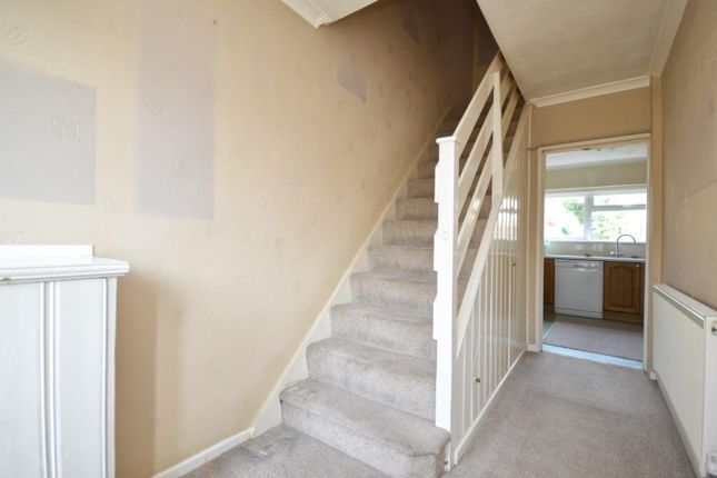 2, Elvard Close, Bristol photo 4