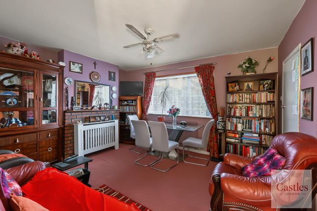 Eastern Avenue, Waltham Cross photo 3