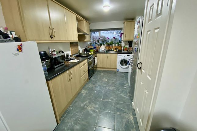 Terraced house for sale in Clickett End, Basildon