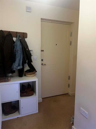 Apartment 7, Portland Point, Armstrong Drive photo 4