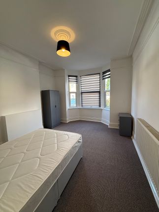 Room 1, 59a Colvile Road, Wisbech photo 3