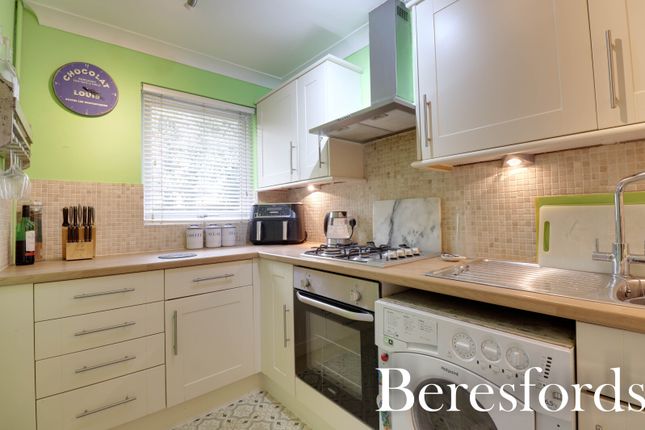 9, Greding Walk, Brentwood photo 4