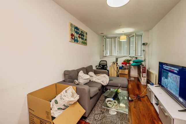 Apartment 902, Metropolitan House, 1, Hagley Road, BIRMINGHAM photo 3