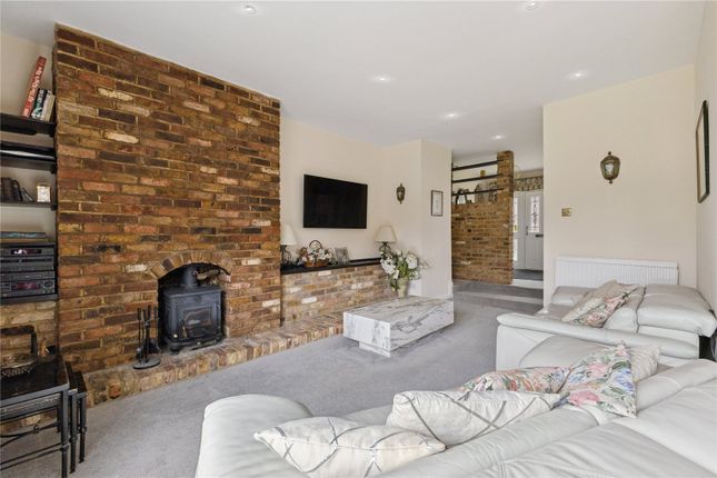 4, Singlets Lane, St. Albans photo 3